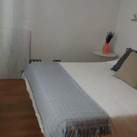 Apartamento Penthouse & Pool Center *